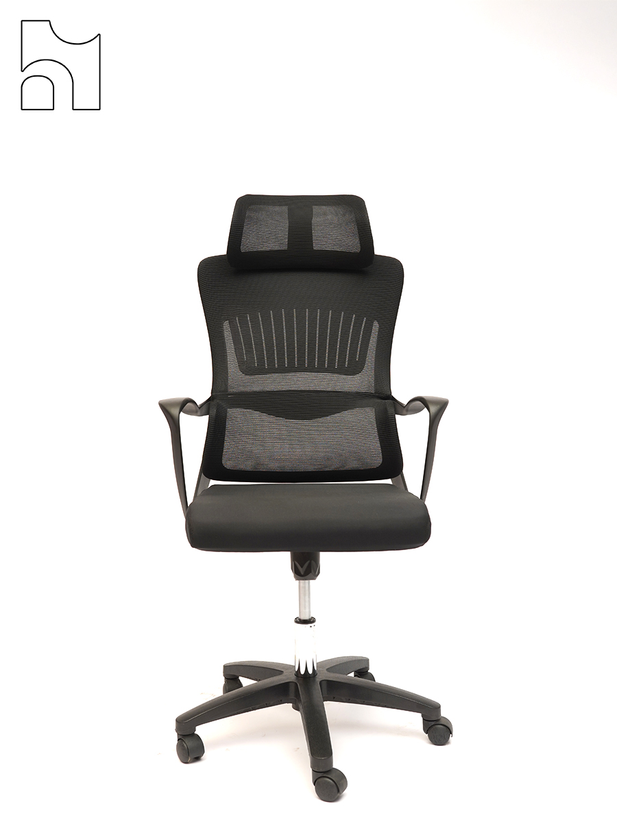 BreezeMesh Ergonomic Office Chair – Breathable Support with Sleek Design