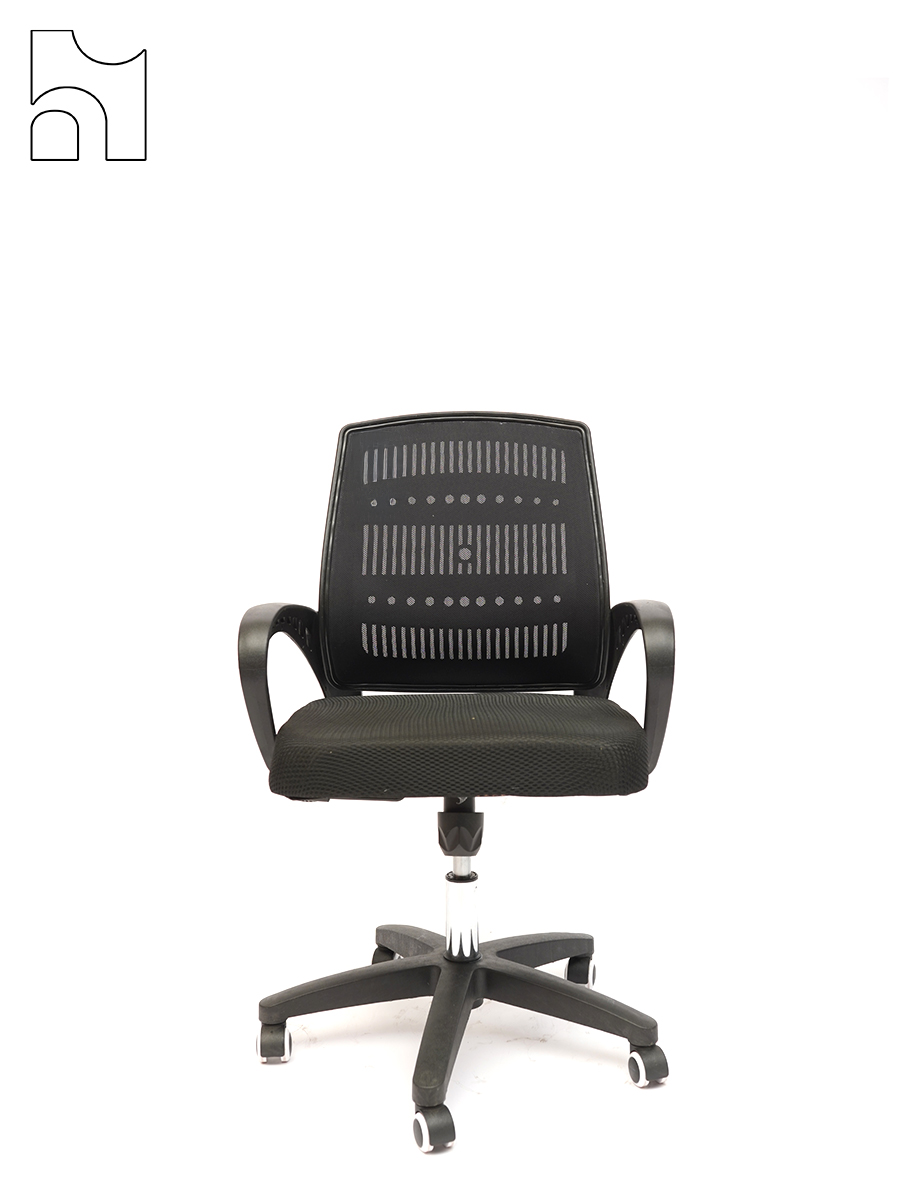 AeroForm Staff Chair – Functional Comfort for Dynamic Workspaces