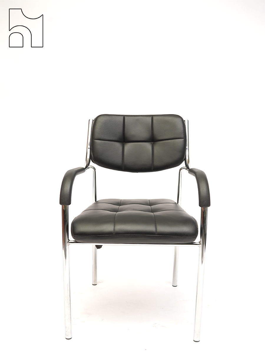 Plush Executive Visitor Chair – Luxurious Office Guest Seating