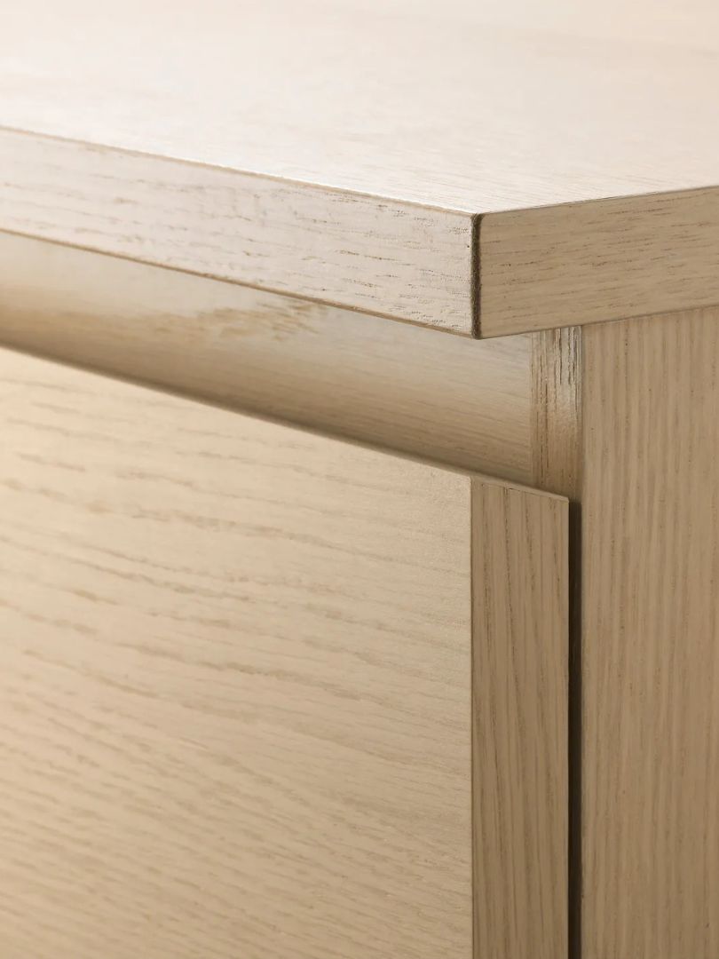 Handle Less Four Drawers Chester - Image 6